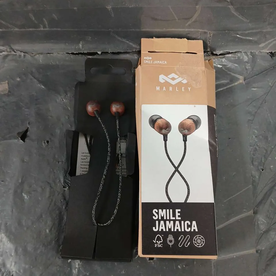 BOXED MARLEY SMILE JAMAICA WIRED EARBUDS 