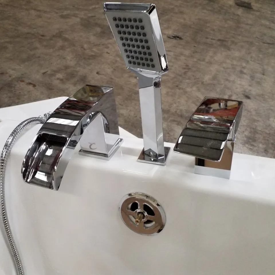 BRAND NEW WHITE BATHTUB WITH TAPS & SHOWER HEAD 170×70CM