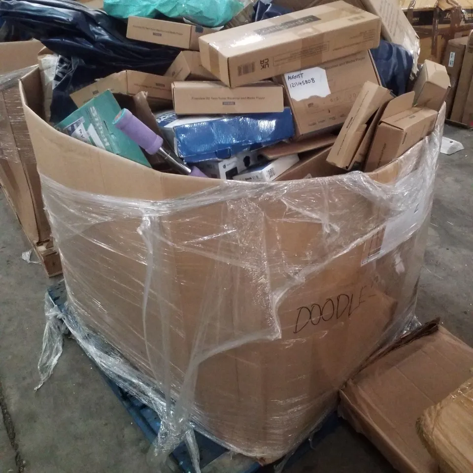 PALLET CONTAINING ASSORTED PRODUCTS INCLUDING PORTABLE BLUETOOTH DAB RADIOS, GRASS TRIMMER, ELECTRIC HEATED THROW BLANKET & KIDS SCOOTER