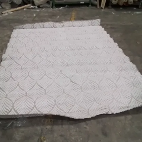 QUALITY DESIGNER AREA RUG - APPROXIMATELY 270X200