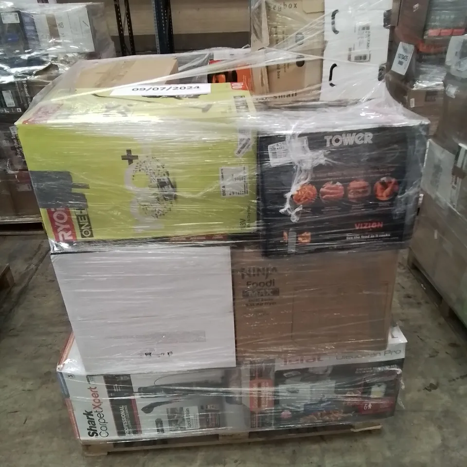 PALLET OF APPROXIMATELY 22 UNPROCESSED RAW RETURN HOUSEHOLD AND ELECTRICAL GOODS TO INCLUDE;