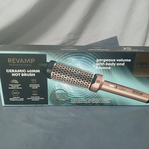 REVAMP CERAMIC 40MM HOT BRUSH BOXED