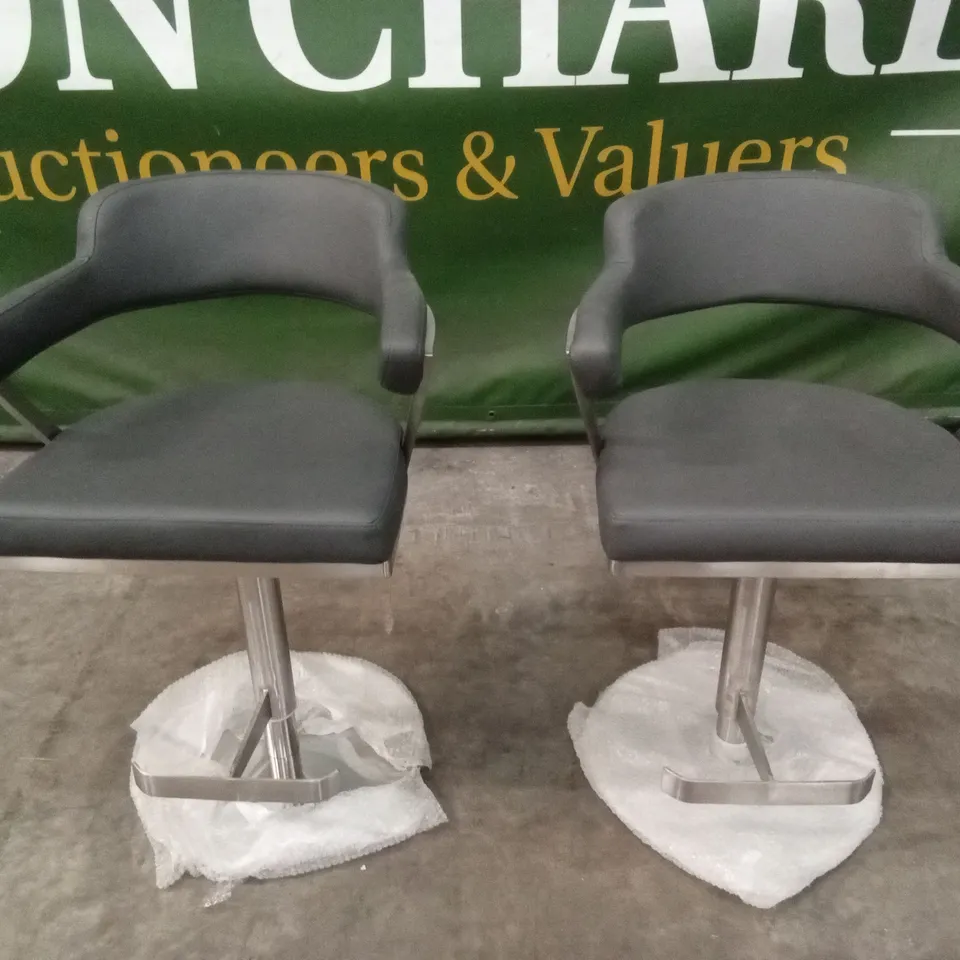SET OF 2 FIRENZA GREY PU BAR STOOLS WITH STAINLESS STEEL BASE