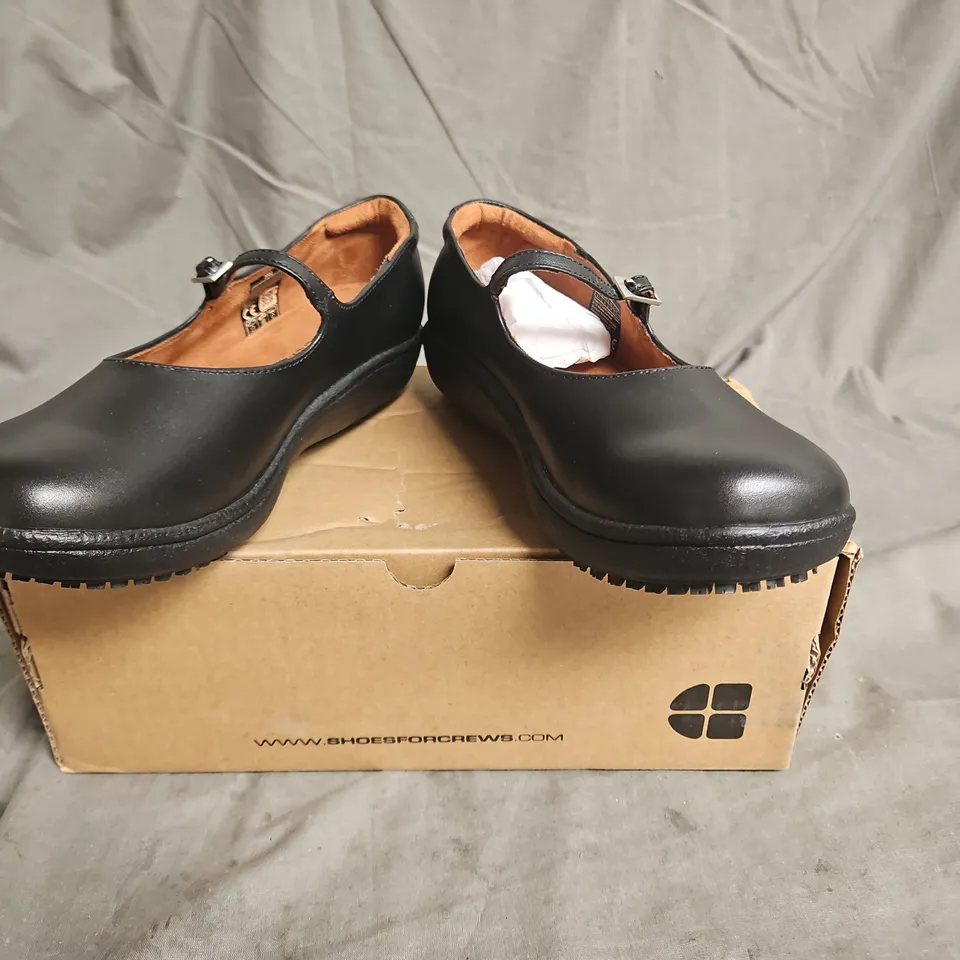 BOXED PAIR OF SHOES FOR CREWS WOMENS MARY JANE 2 SHOES IN BLACK SIZE UK 6