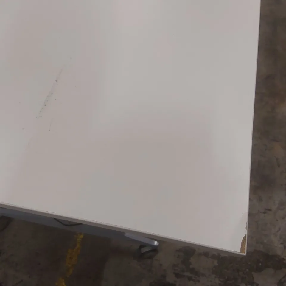 PORTABLE FOLD UP DESK