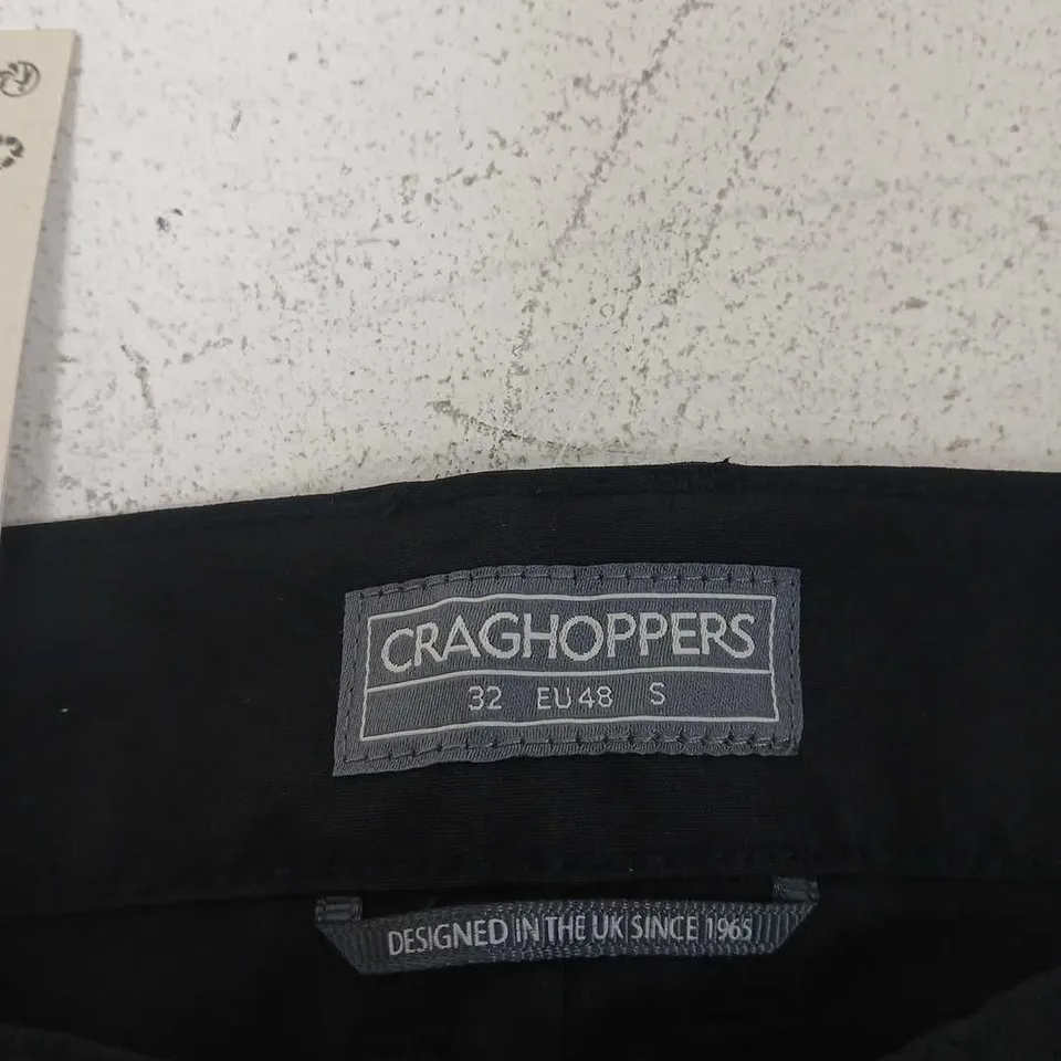 CRAGHOPPERS BLACK OUTDOOR TROUSERS, WAIST 32 (EU 48), SHORT LENGTH