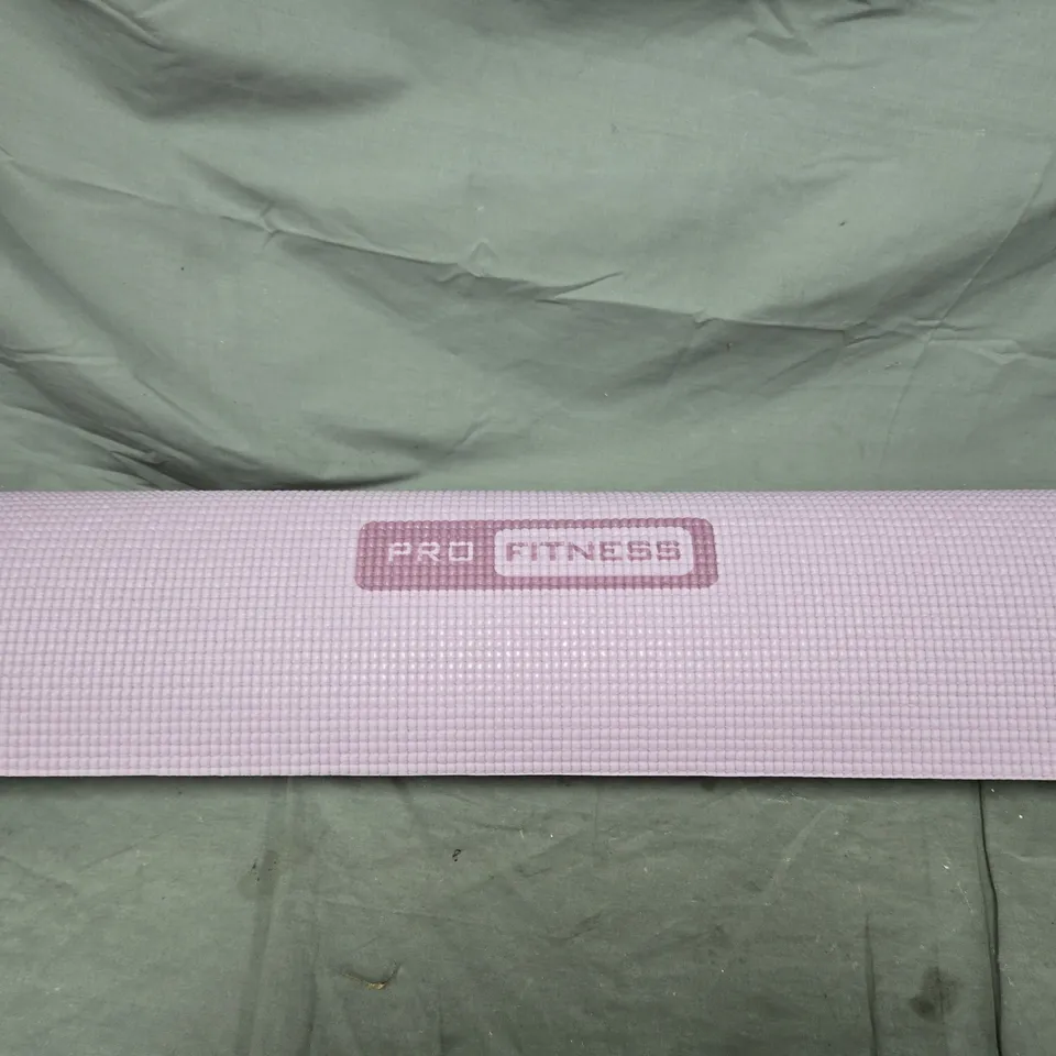 PRO FITNESS YOGA MAT – PINK TEXTURED SURFACE