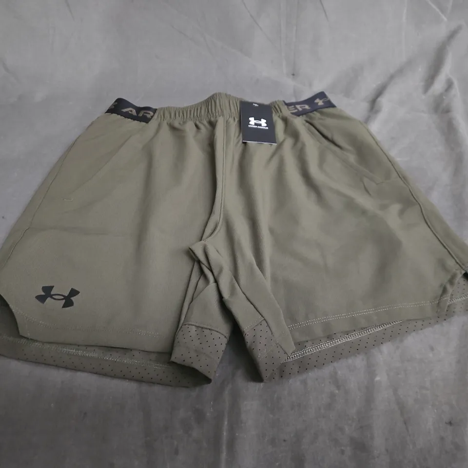 UNDER ARMOUR OLIVE GREEN MEN'S ATHLETIC SHORTS - SIZE M