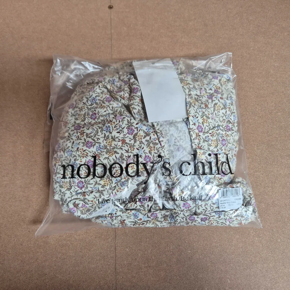 BAGGED NOBODYS CHILD MEATHER MIDI DRESS IN FLORAL CREAM - UK 14