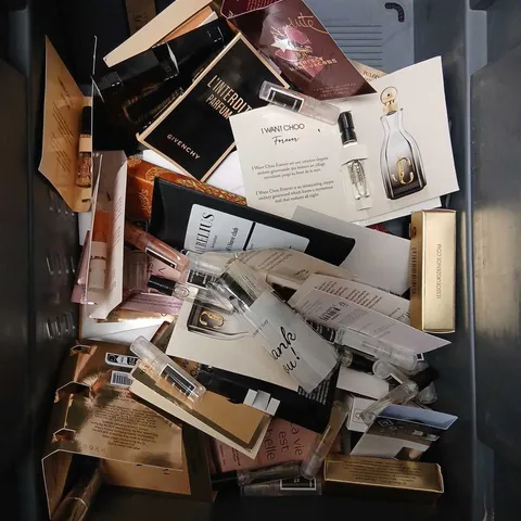 LARGE QUANTITY OF ASSORTED TESTER AND SAMPLE FRAGRANCES