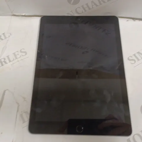 APPLE IPAD 9.7