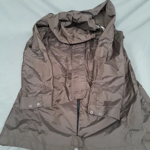 TIMBALAND HOODED LIGHTWEIGHT COAT IN BROWN SIZE M