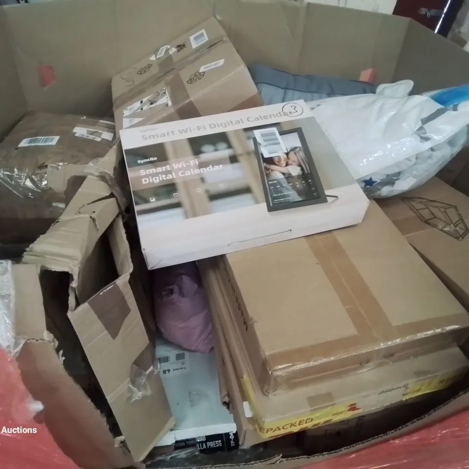 PALLET CONTAINING VARIOUS ASSORTED BOXED HOUSEHOLD ITEMS TO INCLUDE: AB BOOSTER, KNITTING MACHINE, NECK PILLOW, HEATED THROW AND LOTS MORE UNMARKED BOXED ITEMS 