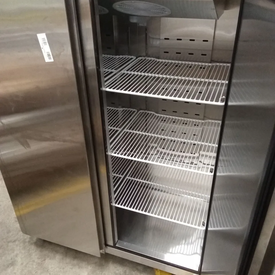 INTERLEVEN COMMERCIAL DOUBLE DOOR UPRIGHT FRIDGE