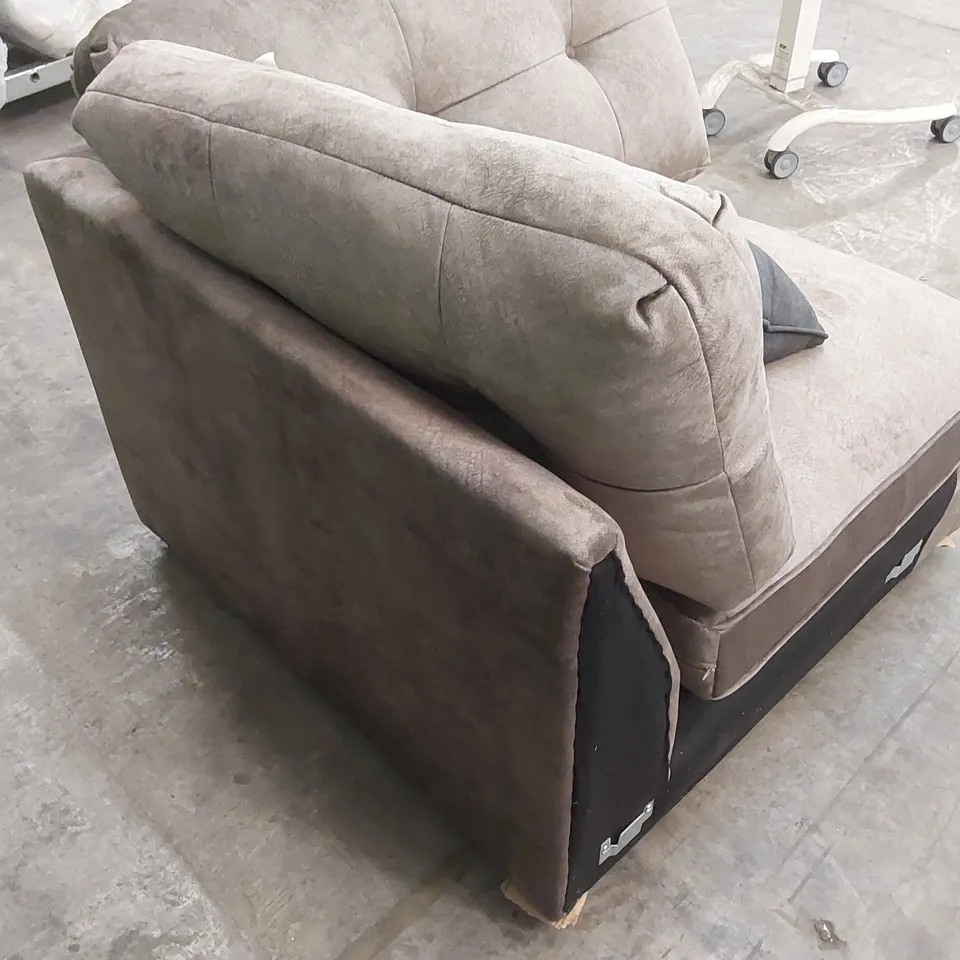 DESIGNER FABRIC UPHOLSTERED CORNER SOFA PIECE WITH CUSHIONS - PART ONLY