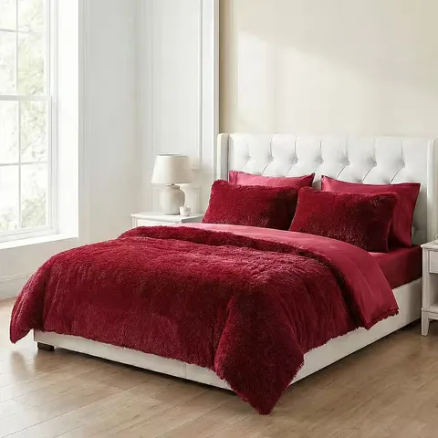 LIVMORE 6-PIECE FAUX FUR COMFORTER SET - UNBOXED 
