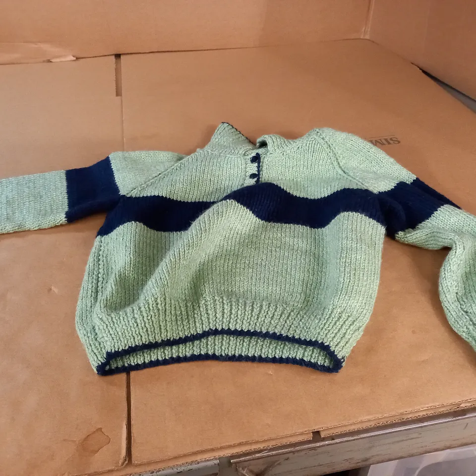 KNITTED GREEN/BLACK CHILDRENS JUMPER