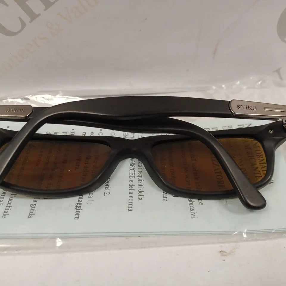 BOX OF APPROX 10 PAIRS OF STING BLUE 6137 SUNGLASSES 