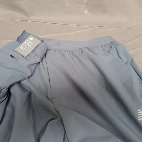 NEW BALANCE AC PANT SIZE UK L