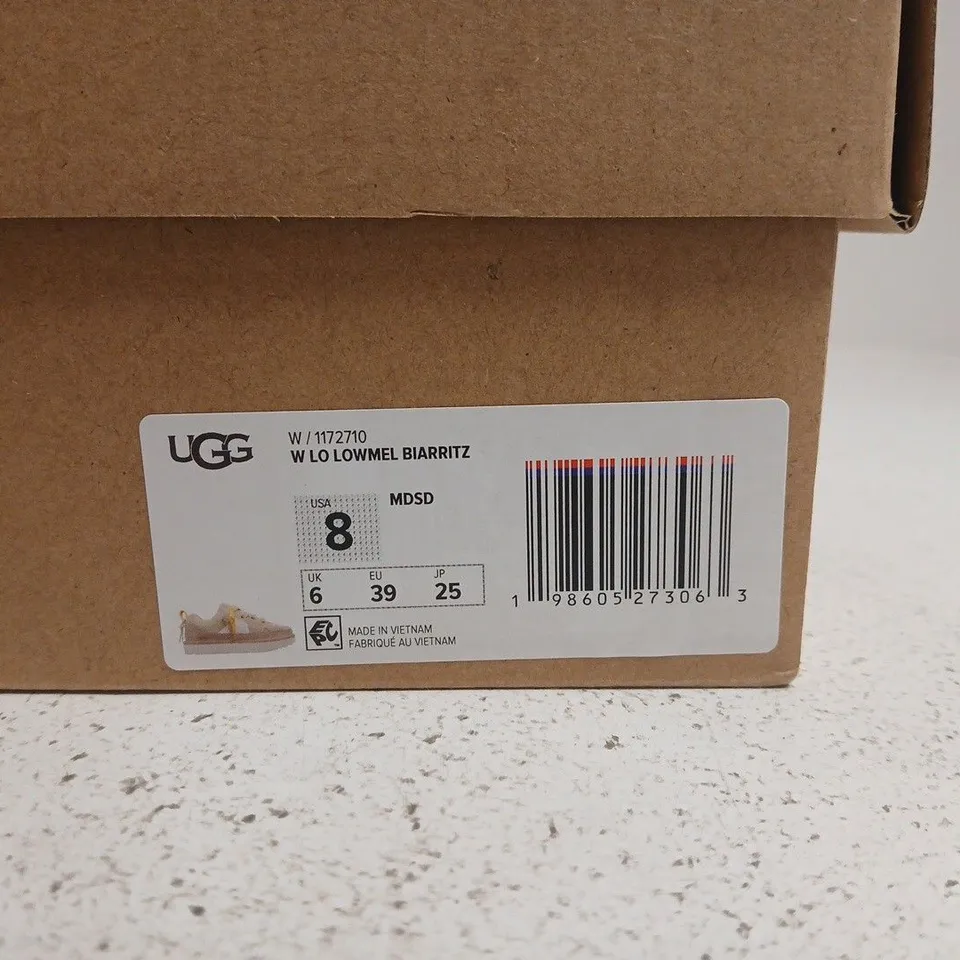 BOXED PAIR UGG WOMEN'S BIARRITZ BEIGE SUEDE TRAINERS – UK 6