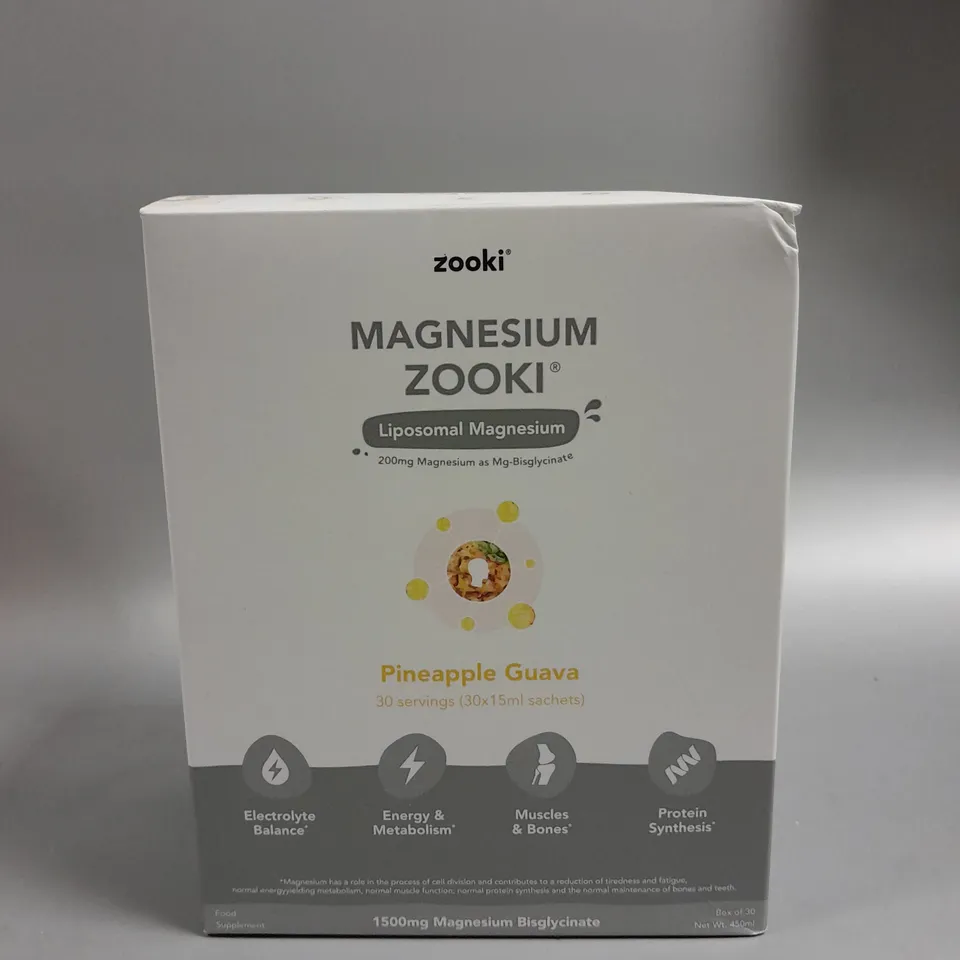 APPROXIMATELY 25 ZOOKI MAGNESIUM PINEAPPLE GUAVA SACHETS 