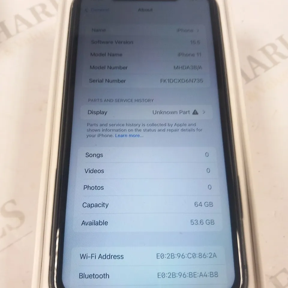 BOXED APPLE IPHONE 11 MOBILE PHONE 64GB