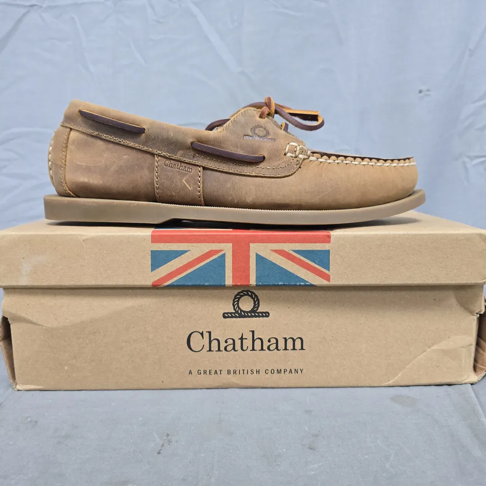 BOXED PAIR OF CHATHAM SHOES IN WALNUT SIZE 7.5 (EU 41.5)