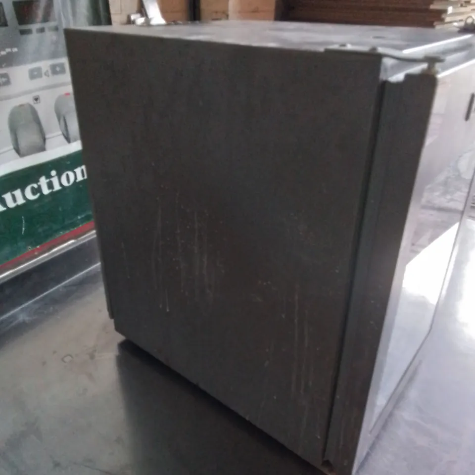 OSBORNE MINI FRIDGE MILK COOLING UNIT 