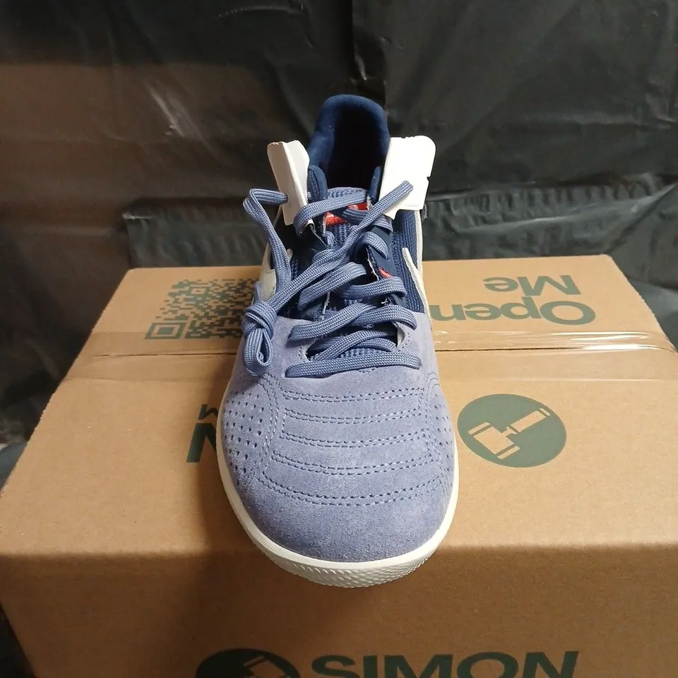 NIKE TRAINERS – BLUE SUEDE/MESH, WHITE SWOOSH UK 6