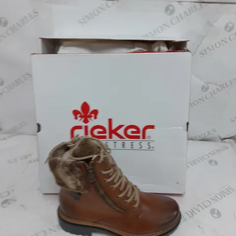 BOXED RIEKER FUR CUFF BOOTS BROWN SIZE 4
