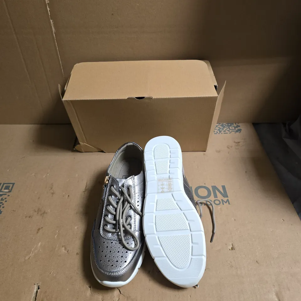 SILVER METALLIC SNEAKERS – CASUAL TRAINERS - UK SIZE 7