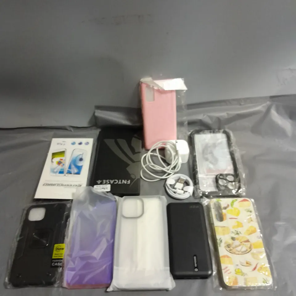 APPROXIMATELY 10 ASORTED ITEMS TO INCLUDE PHONECASES,SCREEN PROTECTORS AND CHARGERS