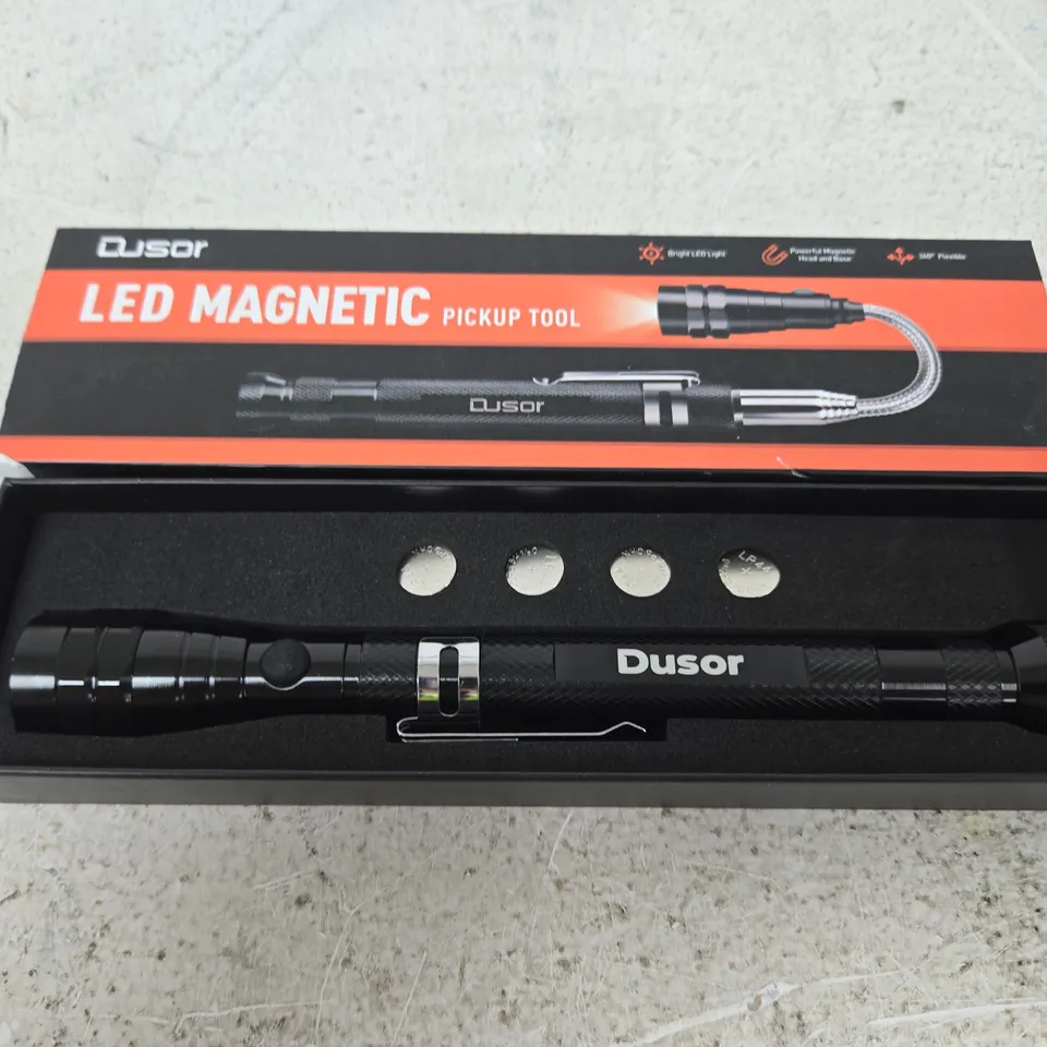 DUSOR LED MAGNETIC PICKUP TOOL