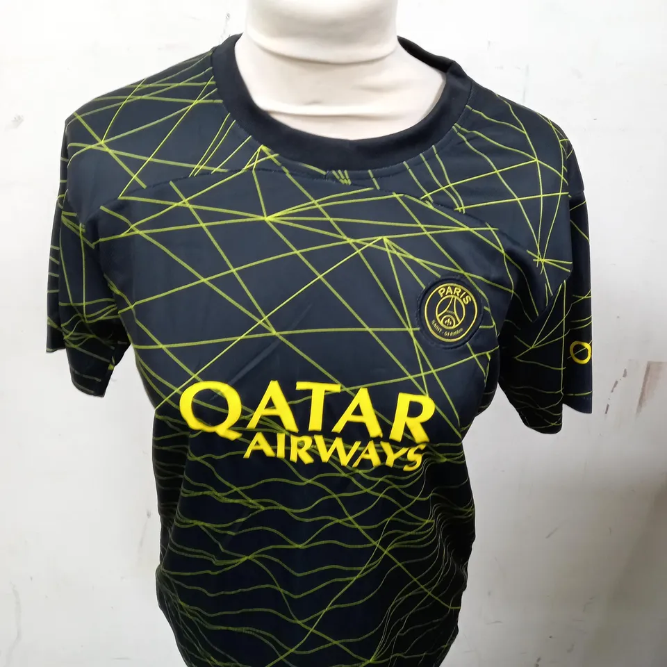 PSG PERSONALISED FOOTBALL SHIRT - MBAPPE - 28