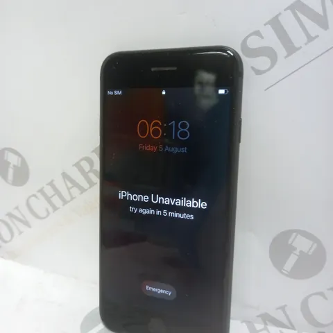 APPLE IPHONE XS SMARTPHONE IN BLACK