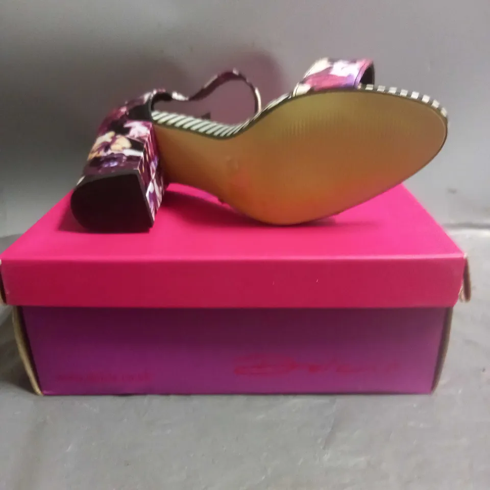 DOLCIS LADIES HIGH HEELED SANDALS PURPLE FLORAL SIZE 6