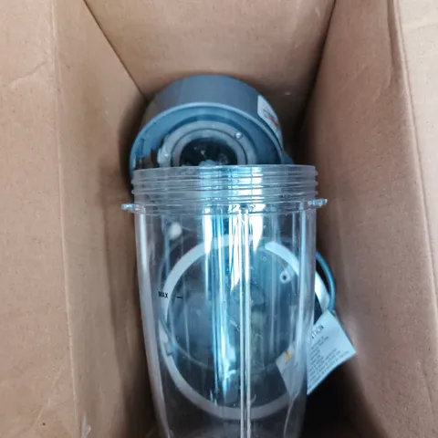 NUTRIBULLET 900 SERIES BLENDER 