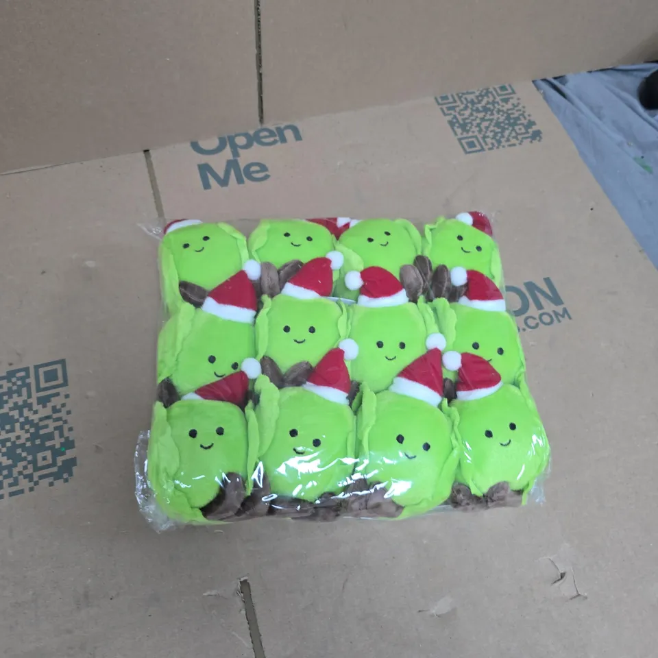 BOX OF APPROXIMATELY 15 PACKS OF GISELA GRAHAM FESTIVE SPROUT DECORATIONS