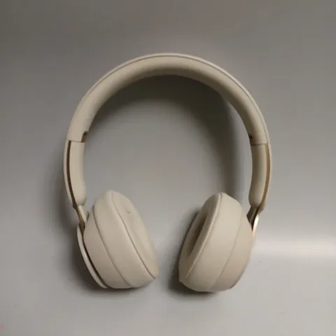 BEATS SOLO PRO WIRELESS OVER EAR HEADPHONES IN GREY
