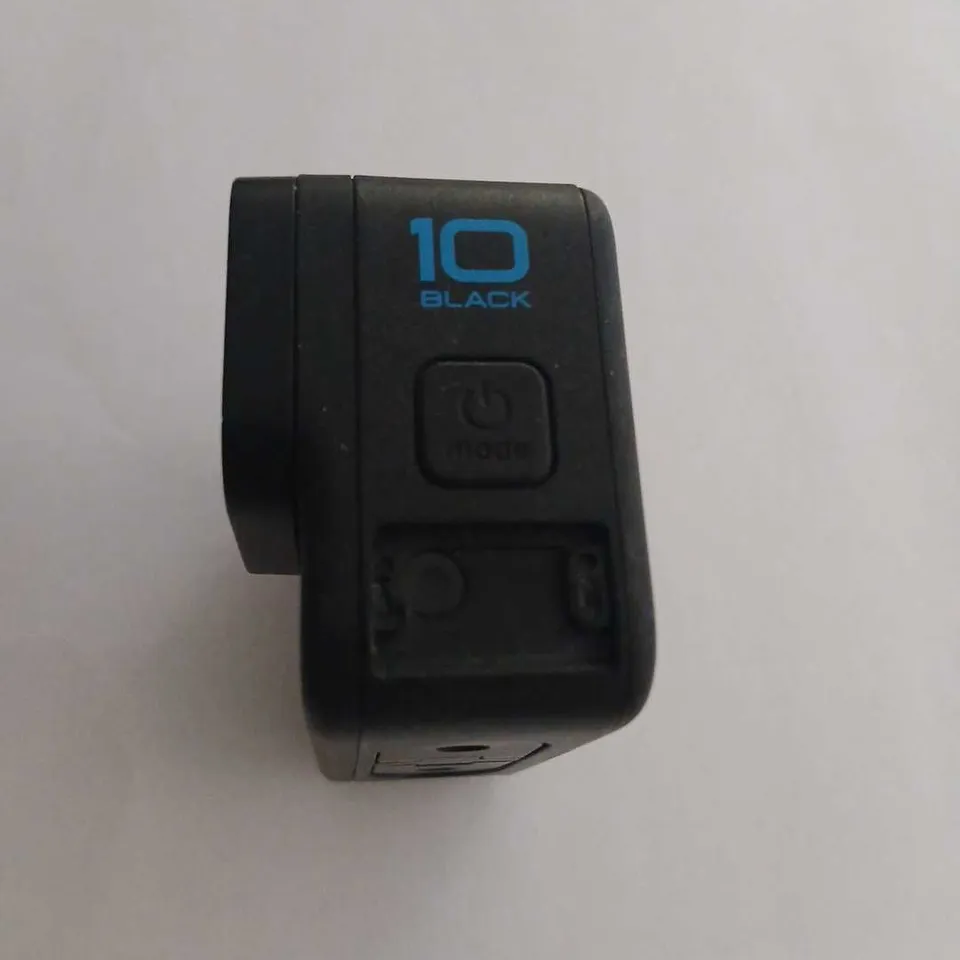 GOPRO HERO10 BLACK ACTION CAMERA
