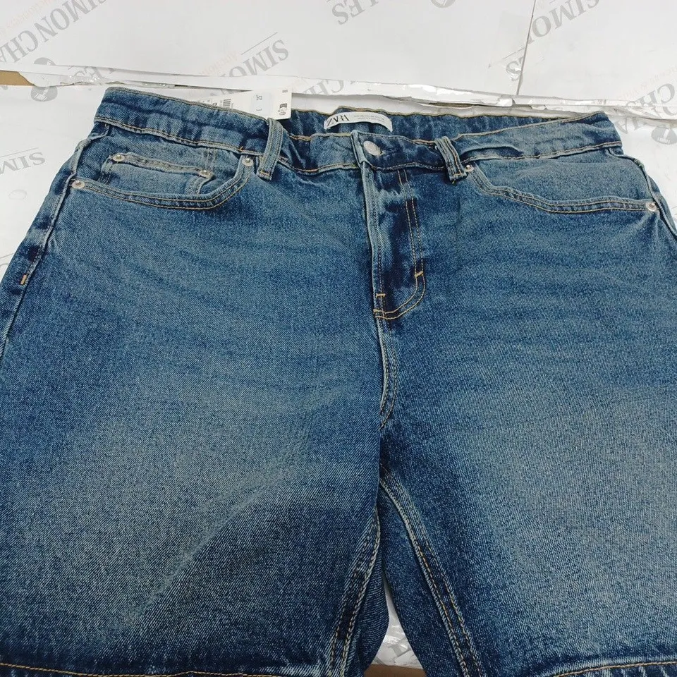 ZARA DENIM SHORTS SIZE 36