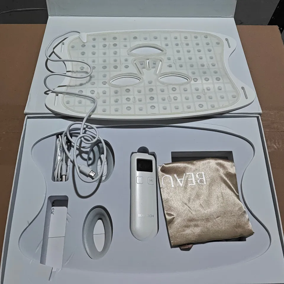 BEAUTECH LED FACE MASK – BEAUTY GADGET IN BOXED SET