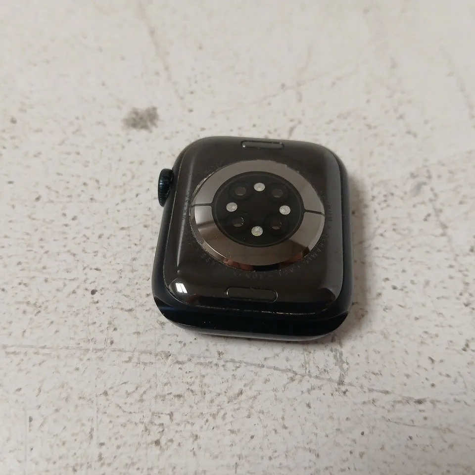 APPLE WATCH SERIES 8 41MM GPS ALUMINIUM MIDNIGHT