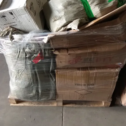 PALLET OF APPROXIMATELY 11 BOXES OF ASSORTED GOODS TO INCLUDE: STITCH MINI FIGURES AND HOME DECOR WALL SHELF ECT 