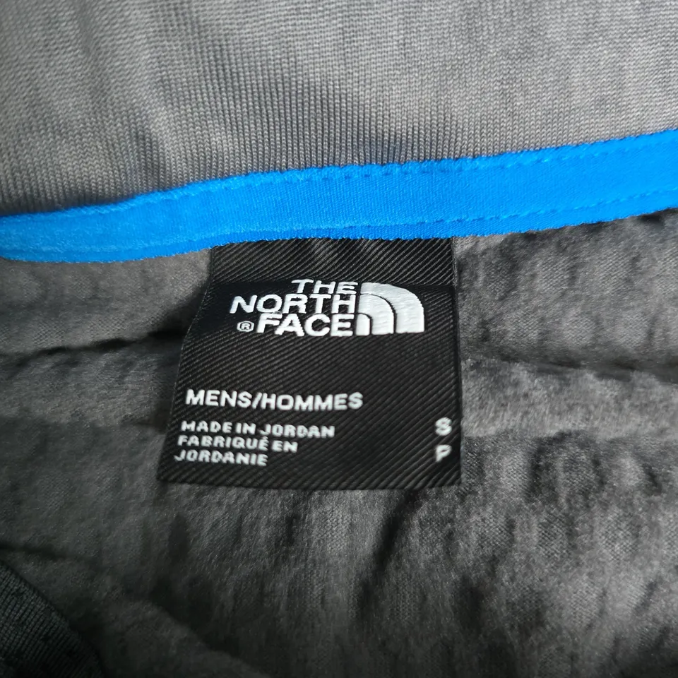 THE NORTH FACE MEN'S 1/4 ZIP JACKET – SMOKED PEARL, SMALL