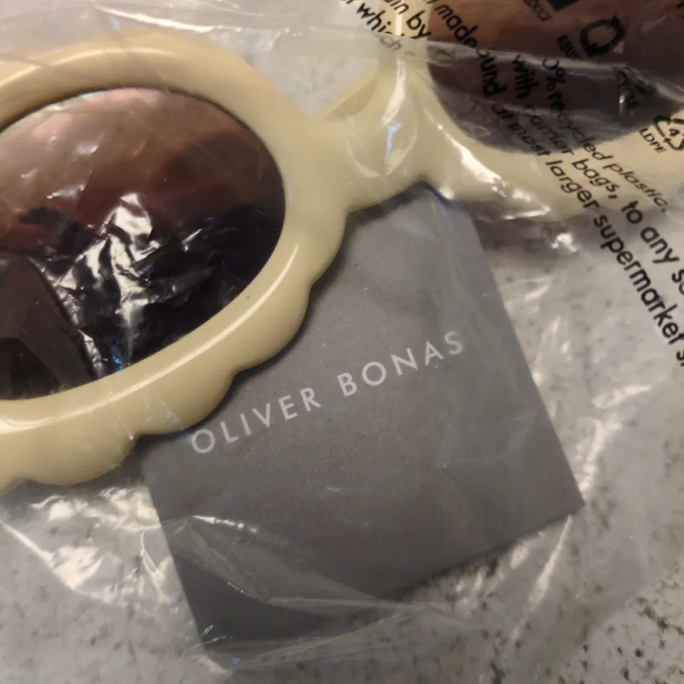 OLIVER BONAS CREAM SUNGLASSES