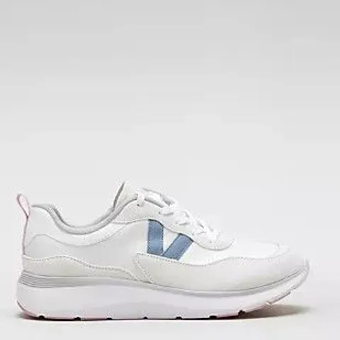 VIONIC DELMAR AYSE TRAINER WHITE SIZE 6