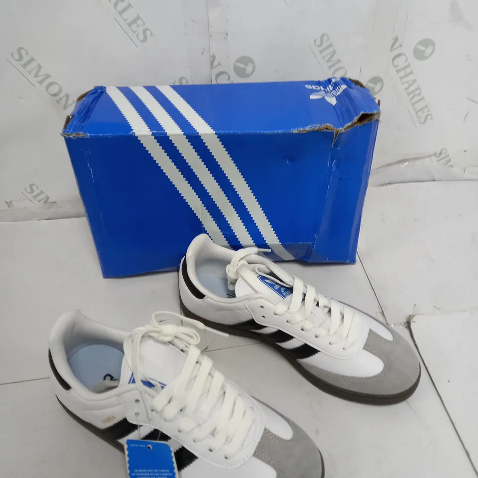 BOXED PAIR OF ADIDAS SAMBA OG UK 4 1/2
