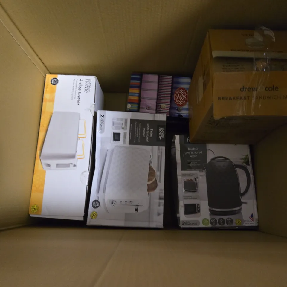 BOX OF APPROXIMATELY 6 ASSORTED ITEMS TO INCLUDE - 2 SLICE TOASTER  , WHITE KETTLE ETC