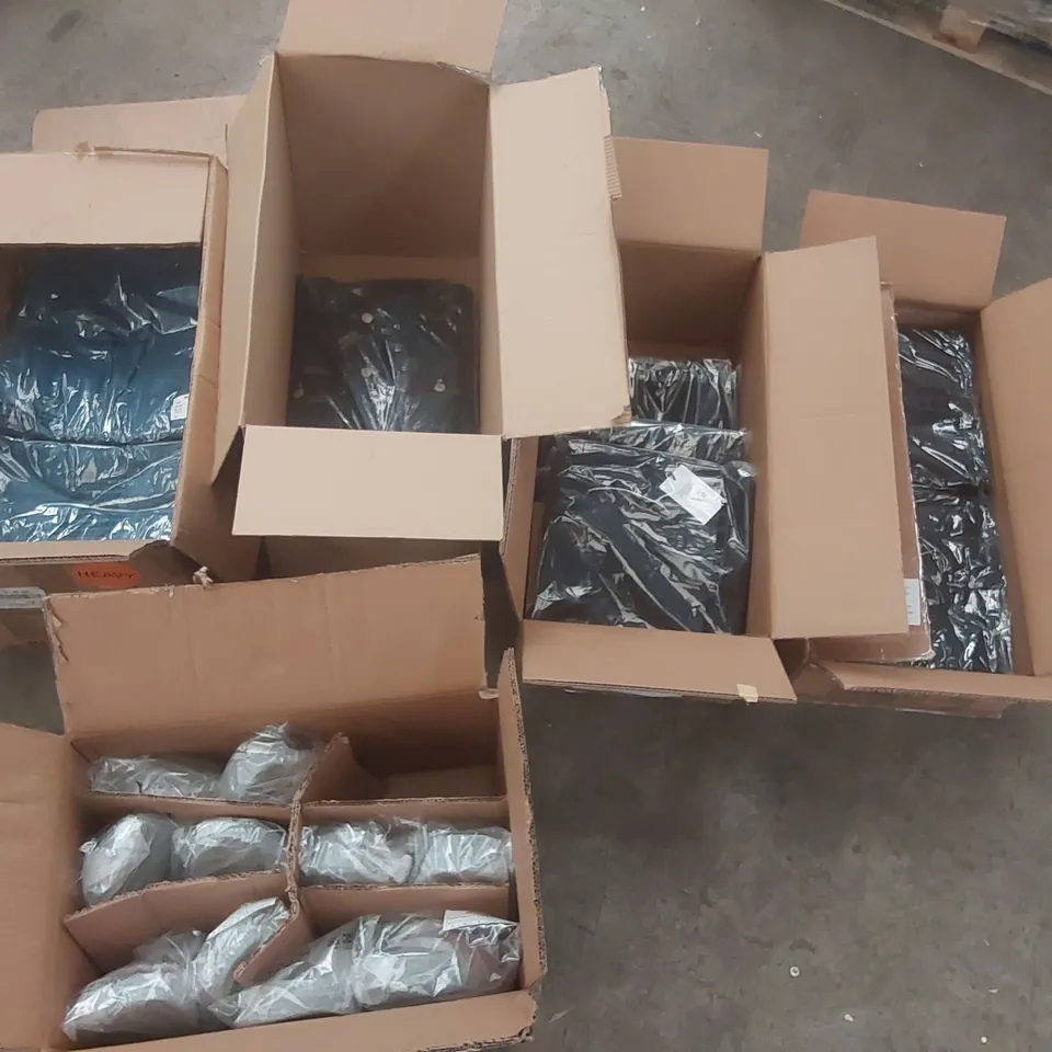 PALLET CONTAINING APPROXIMATELY 250x BRAND NEW ASSORTED DESIGNER CLOTHING ITEMS INCLUDING: SIMPLY BE PARRY WIDE SHOES, JD WILLIAMS PLEAT SKIRTS, JD WILLIAMS DENIM JUMPSUITS, SIMPLY BE PIPING VESTS, SI